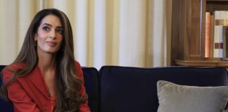 Στην Αθήνα η Αμάλ Κλούνεϊ: Συναντήθηκε με Τασούλα και Μητσοτάκη