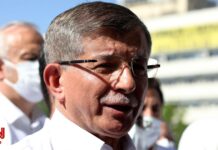 Τουρκία: Έρευνα σε βάρος του Αχμέτ Νταβούτογλου για «εξύβριση του προέδρου»