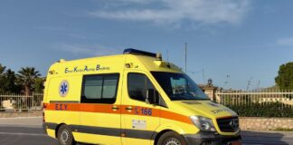 Πάτρα: «Παράθυρο» ελπίδας για το 10χρονο αγόρι που παραλίγο να πνιγεί στη Μαραθιά Ηλείας