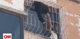 Κίνα: Η στιγμή που 5χρονο αγόρι κρέμεται από τον έκτο όροφο κτηρίου- Η σωτήρια επέμβαση του επιστάτη