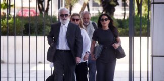 Ζητεί αναίρεση της καταδικαστικής απόφασης