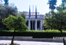 Κυβέρνηση: Αποστάσεις από τα σενάρια κρίσης με την Τουρκία