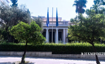 Κυβέρνηση: Αποστάσεις από τα σενάρια κρίσης με την Τουρκία