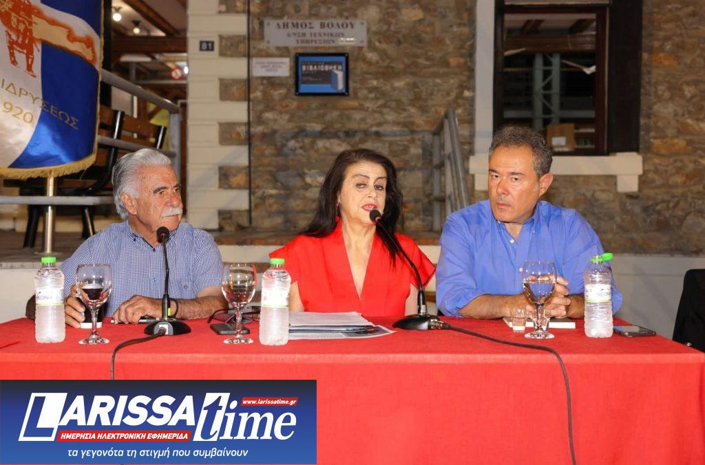 Μια ζωή «στο μετερίζι τσ’ ανθρωπιάς»: Οι εξομολογήσεις του μουσικού Βασίλης Σκουλά και η ματιά του Κώστα Μπαλαχούτη