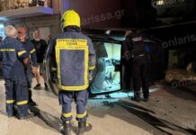 Σοβαρό τροχαίο στη Λάρισα: Ανατράπηκε αυτοκίνητο έπειτα από σφοδρή σύγκρουση με τζιπ
